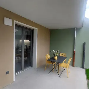 Avec Terrasse Lo Du - , Paladru France
